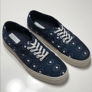 Saturday’s New York City - Eyes Shoes